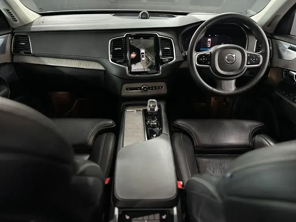 Used Volvo XC90 Ultimate 2022 White SUV
