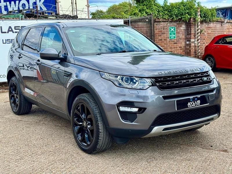 Grey Used 2018 Land Rover Discovery Sport HSE SUV | £14,490 (Fair price) - Image 1/4
