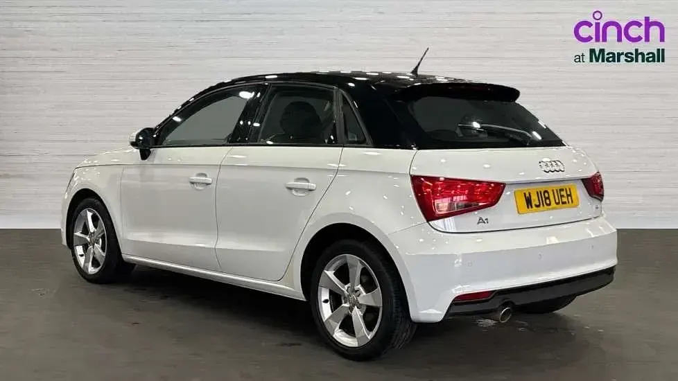 Usado Audi A1 Sport 116 HP (85 kW) 2018 Branco Citadino