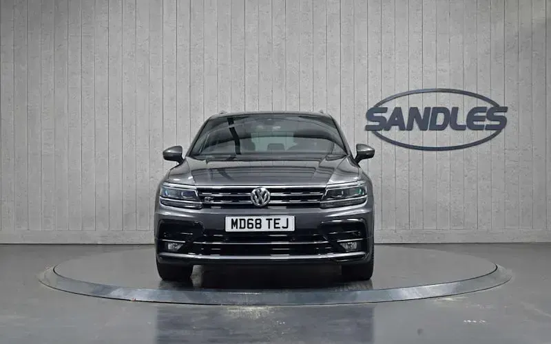 Used VW Tiguan R-line 150 HP (110 kW) 2018 Grey SUV