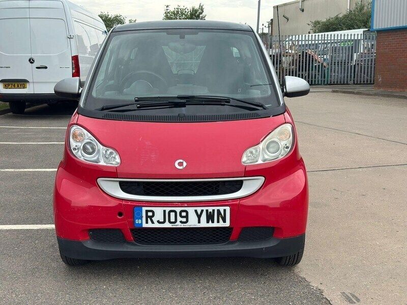 Silver Used 2009 Smart ForTwo Coupé Passion Coupe | £1,499 (Good price) - Image 1/4
