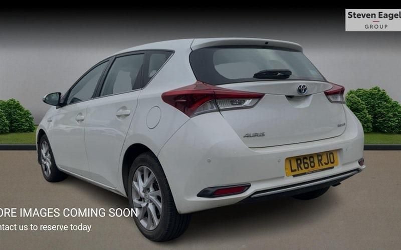 Used Toyota Auris Hybrid 136 HP (100 kW) 2019 Hatchback