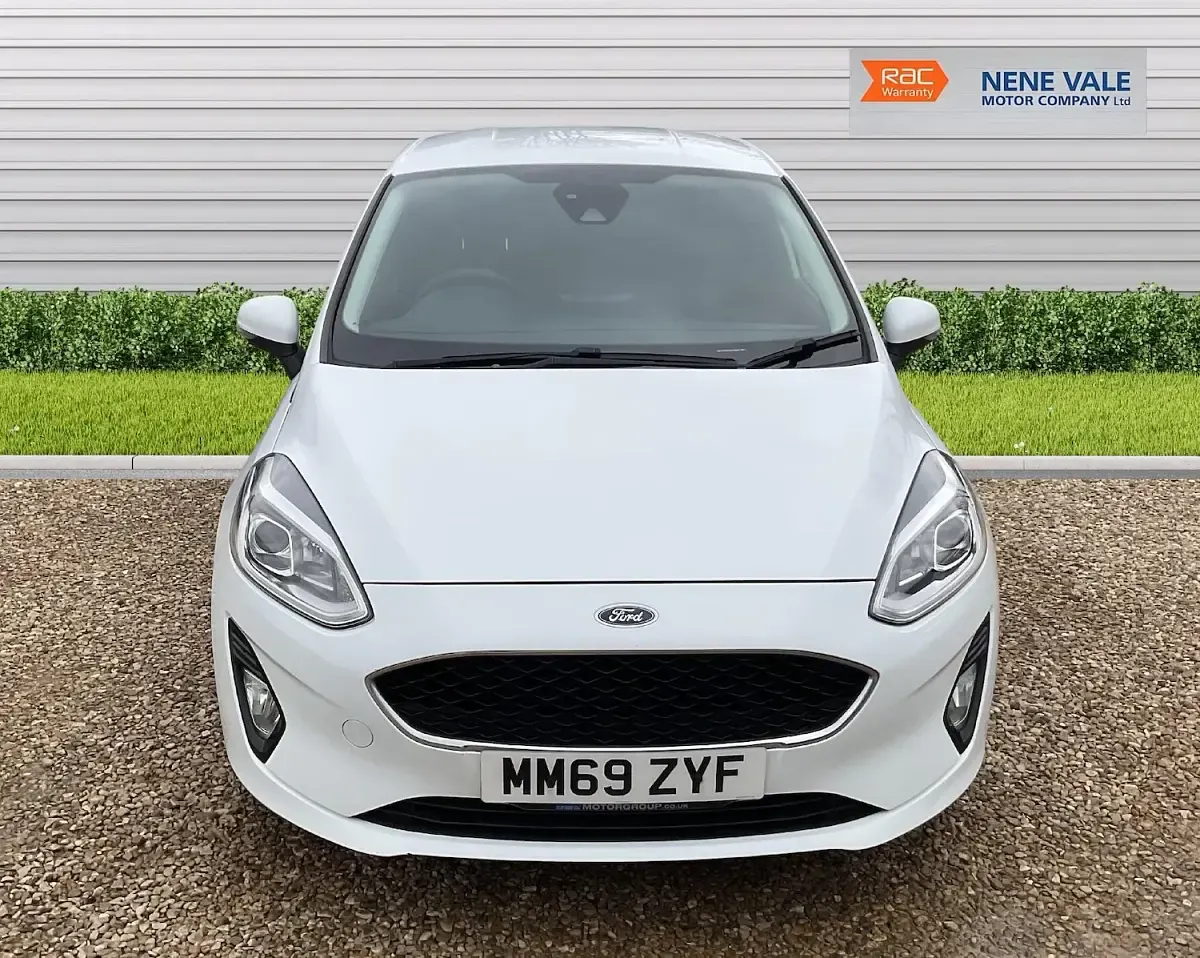 Used Ford Fiesta Trend 95 HP (69 kW) 2020 White Hatchback