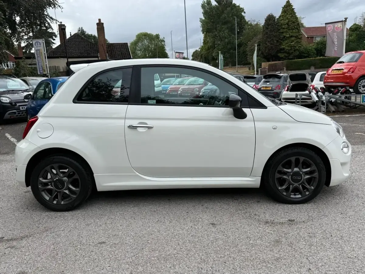 Used Fiat 500 Connect 2021 White Hatchback