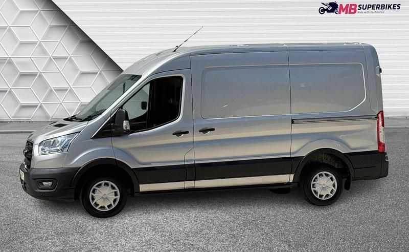 Używany Ford Transit Trend 2021 Srebrny Van