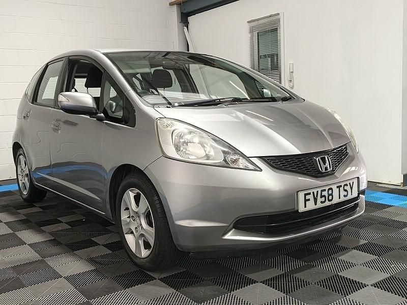 Silver Used 2009 Honda Jazz ES Hatchback | £2,495 (Fair price) - Image 1/4