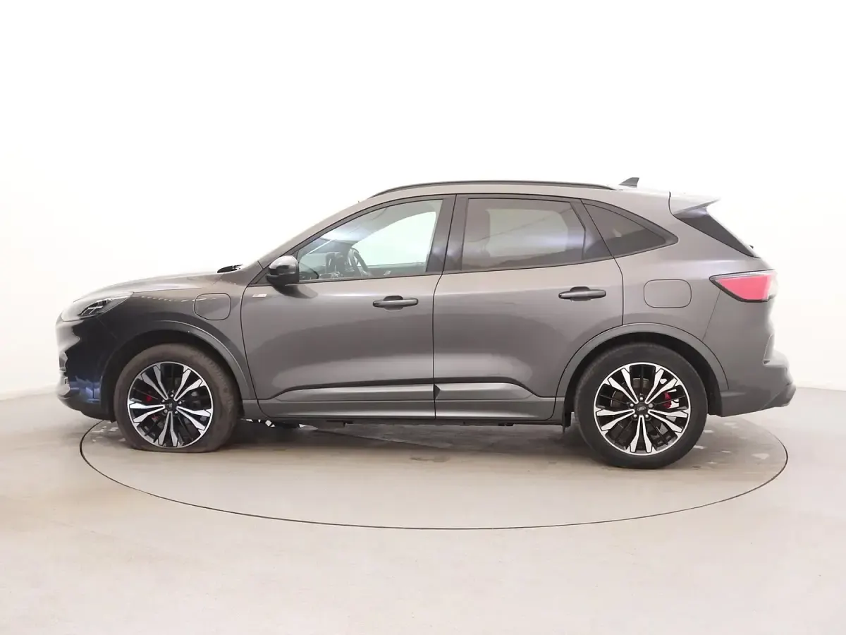 Used Ford Kuga ST-Line X 225 HP (165 kW) 2023 Grey SUV