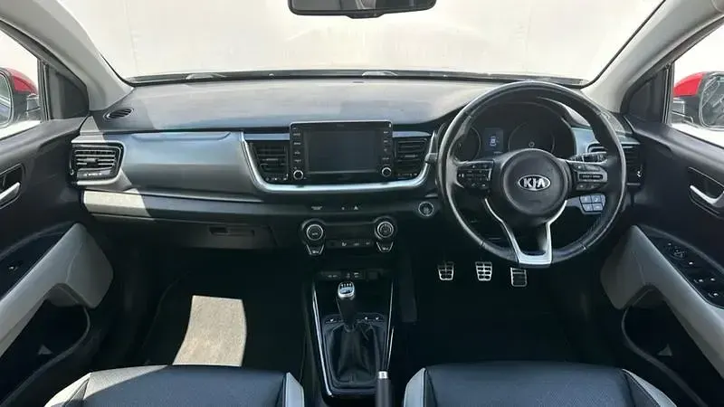 Used Kia Stonic 120 HP (88 kW) 2019 Black SUV