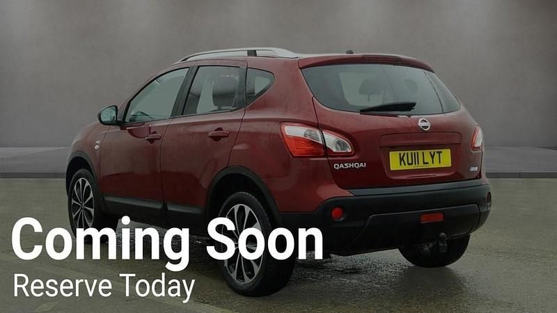 Used Nissan Qashqai N-TEC 110 HP (80 kW) 2011 Red SUV
