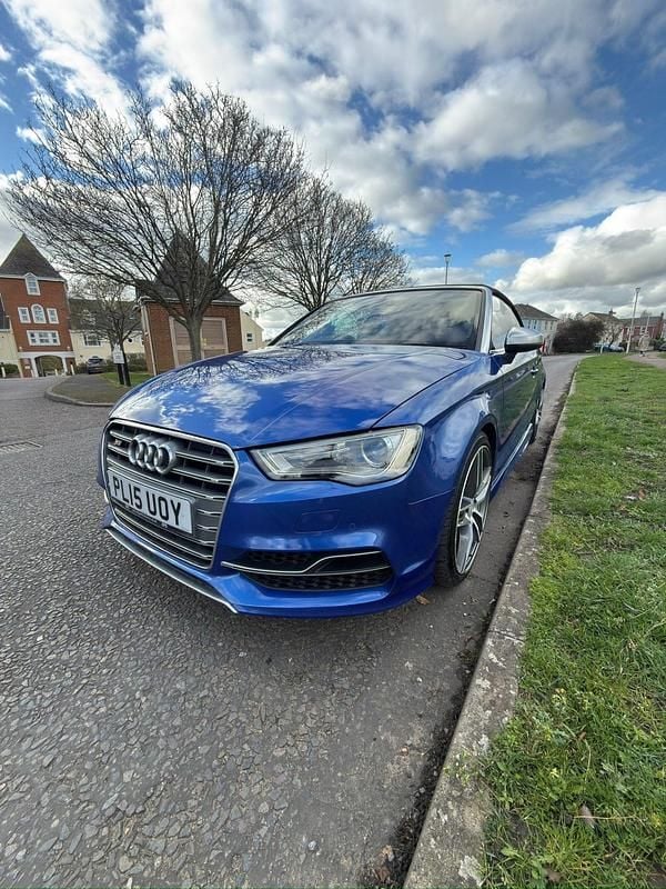 Used Audi A3 Cabriolet Sport 220 HP (161 kW) 2015 Blue Cabriolet