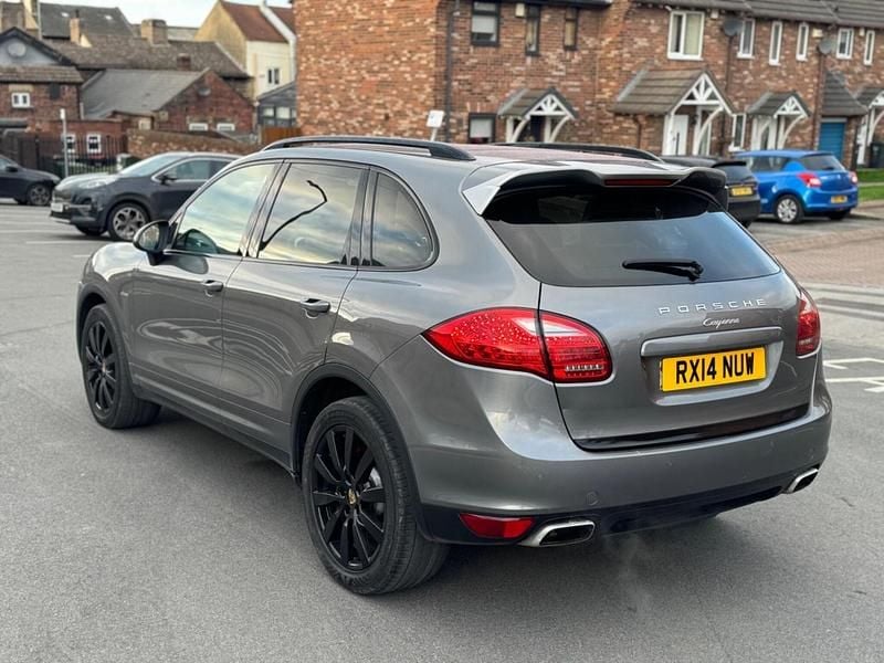 Used Porsche Cayenne Platinum Edition 2014 Grey SUV