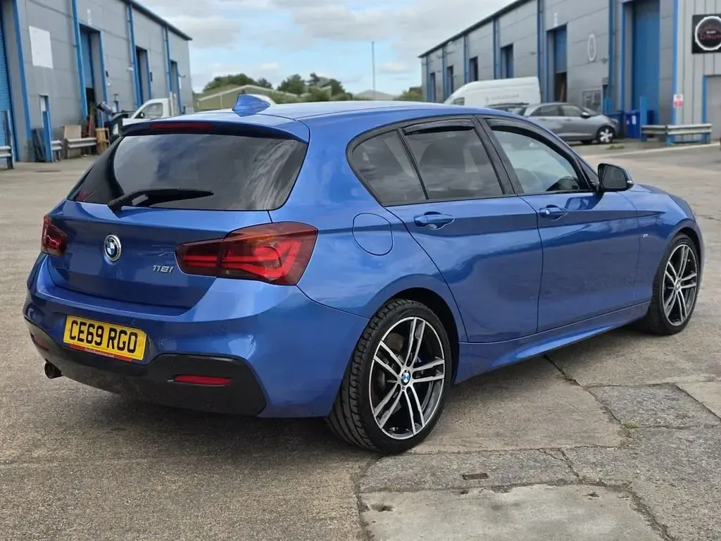 Used BMW 118 M Sport 136 HP (100 kW) 2019 Blue Hatchback