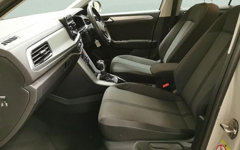 Used VW T-Roc Life 150 HP (110 kW) 2025 SUV