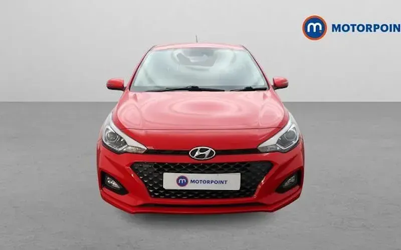 Used Hyundai i20 Premium 101 HP (74 kW) 2020 Hatchback