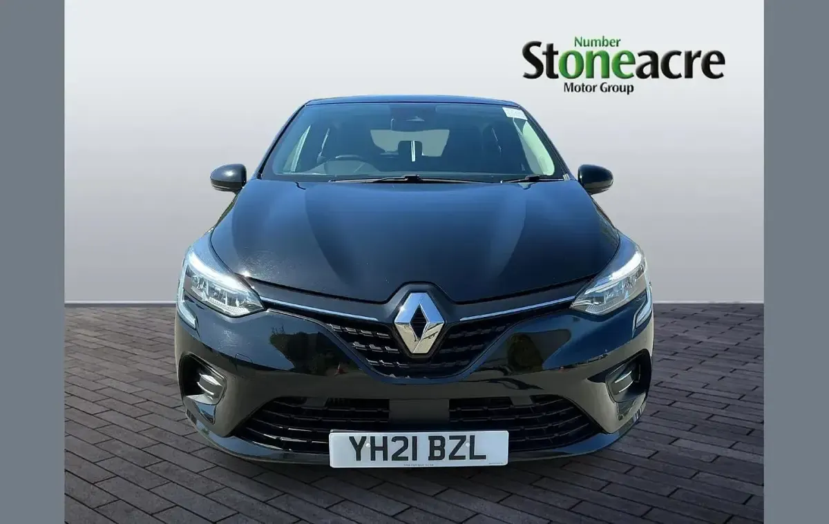 Used Renault Clio Play 99 HP (72 kW) 2021 Black Hatchback