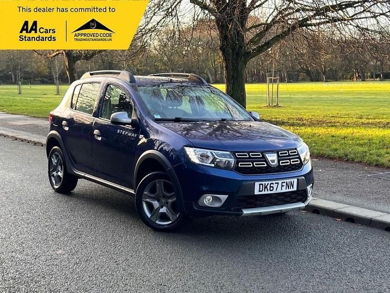 Blue Used 2017 Dacia Sandero Stepway Hatchback | £7,995 - Image 1/4