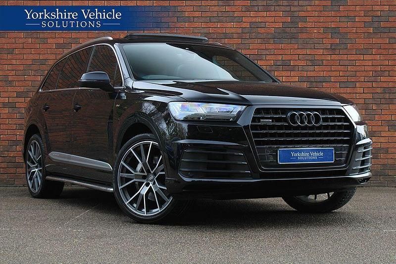Black Used 2017 Audi Q7 S-Line SUV | £22,489 (Fair price) - Image 1/4
