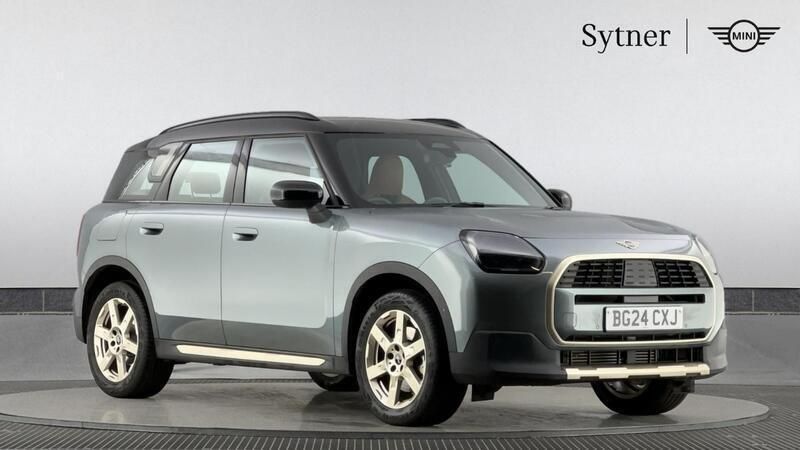 Green Used 2024 Mini Countryman SUV | £28,000 (Good price) - Image 1/4