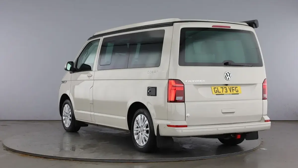 Usado VW California California 150 CV (110 kW) 2023 Gris Van