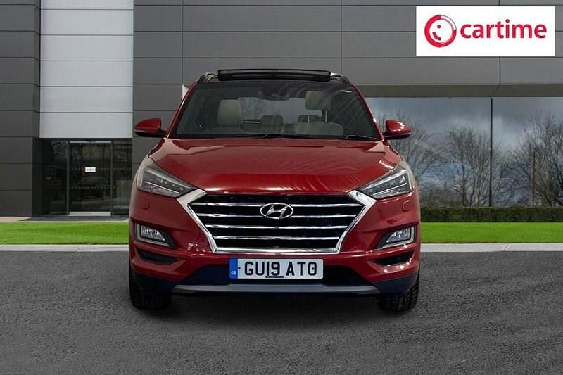 Used Hyundai Tucson Premium SE 177 HP (130 kW) 2019 Red SUV