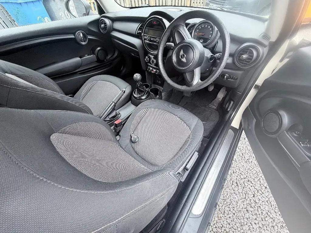Used Mini ONE Hatch 2016 Pepper white Hatchback