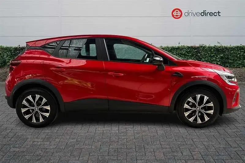 Used Renault Captur Evolution 90 HP (66 kW) 2024 Red SUV
