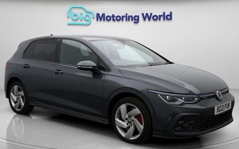 Used 2024 VW Golf VIII GTE Hatchback | £14,000 (Super price) - Image 1/4