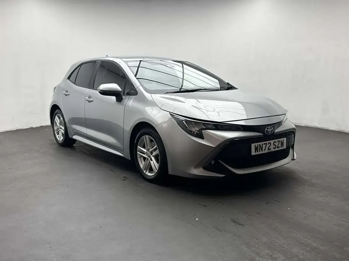 Used Toyota Corolla 2022 Silver Hatchback