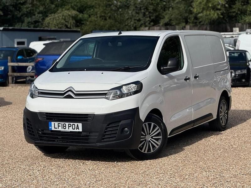 White Used 2018 Citroën Dispatch MPV | £9,444 (Super price) - Image 1/3