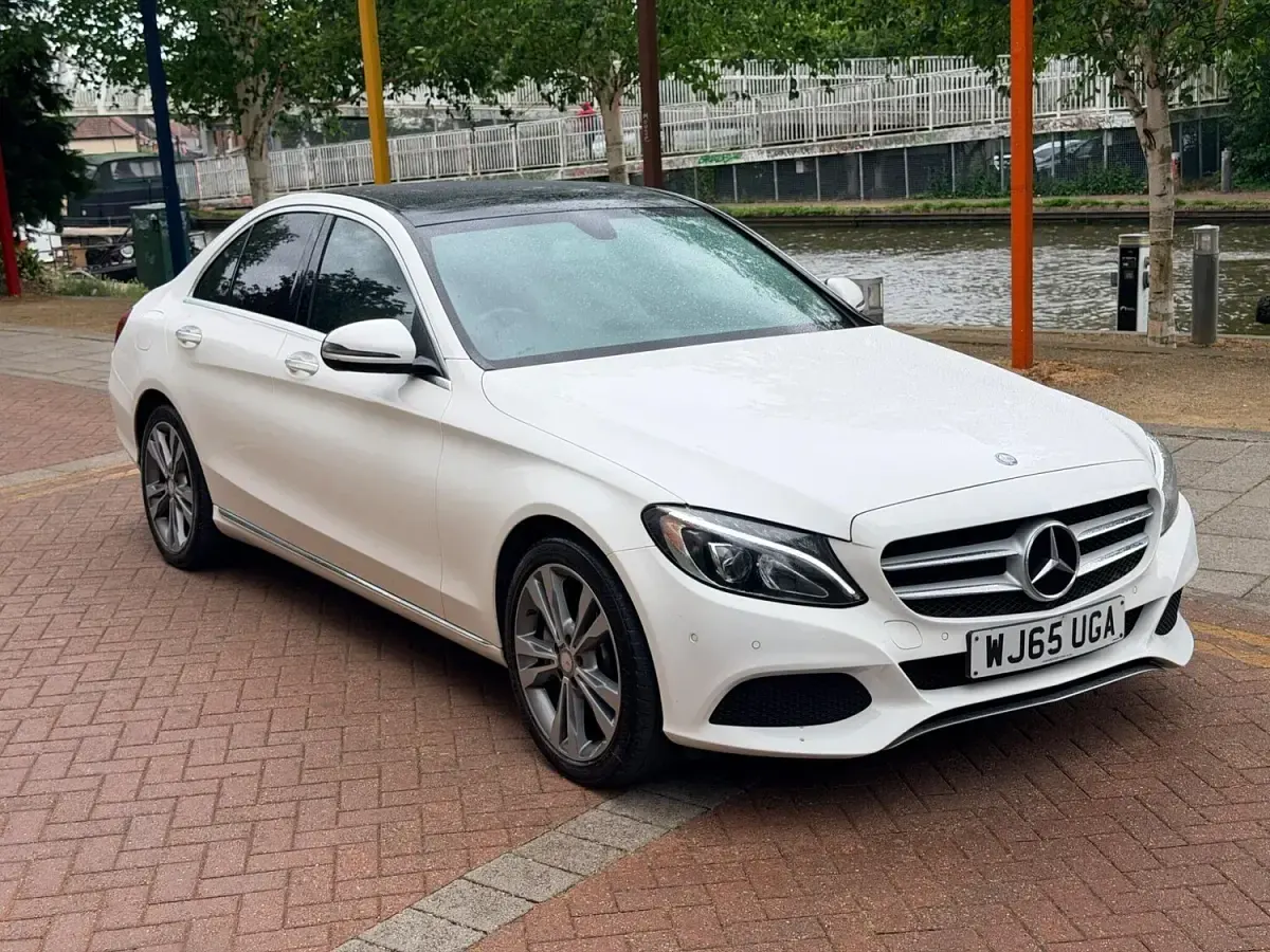 Used Mercedes C350e Premium 2015 White Sedan