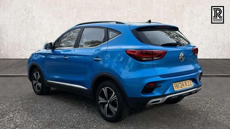 Używany MG ZS Excite 105 KM (77 kW) 2024 Niebieski SUV