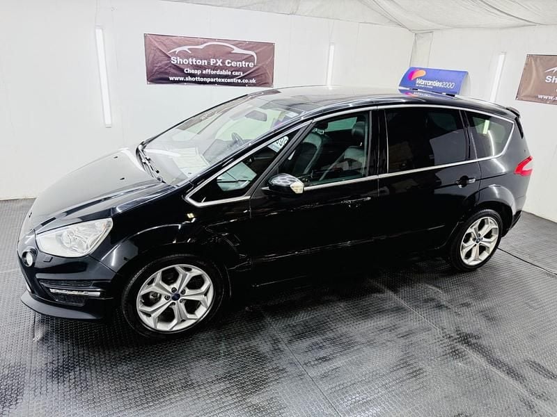 Used Ford S-MAX Titanium X 200 HP (147 kW) 2014 Black MPV