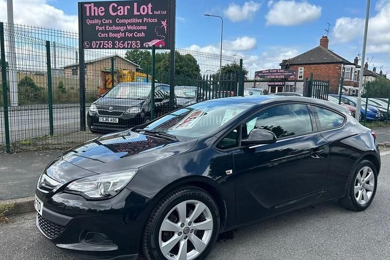 Used 2016 Vauxhall Astra GTC Sport Coupe | £5,295 (Fair price) - Image 1/1