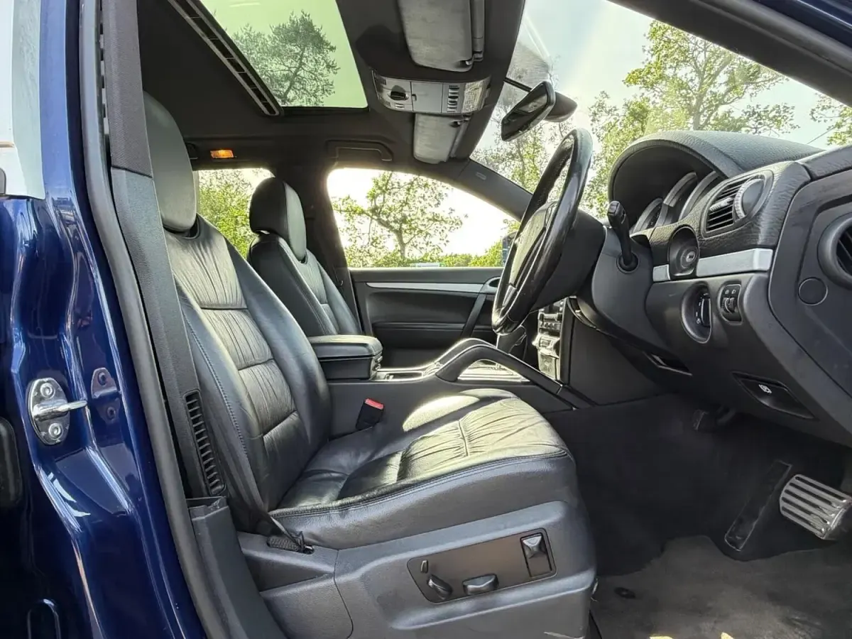 Used Porsche Cayenne 2007 Blue SUV