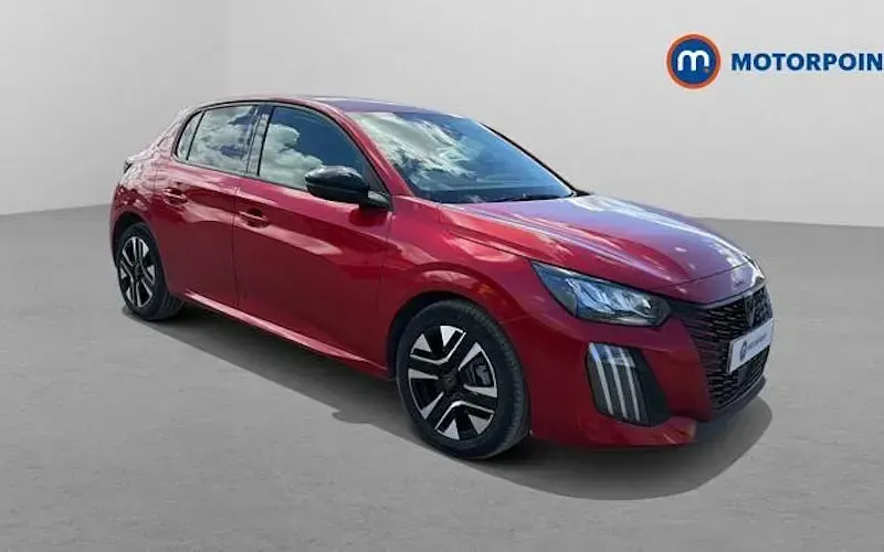 Używany Peugeot 208 Allure 101 KM (74 kW) 2025 Hatchback