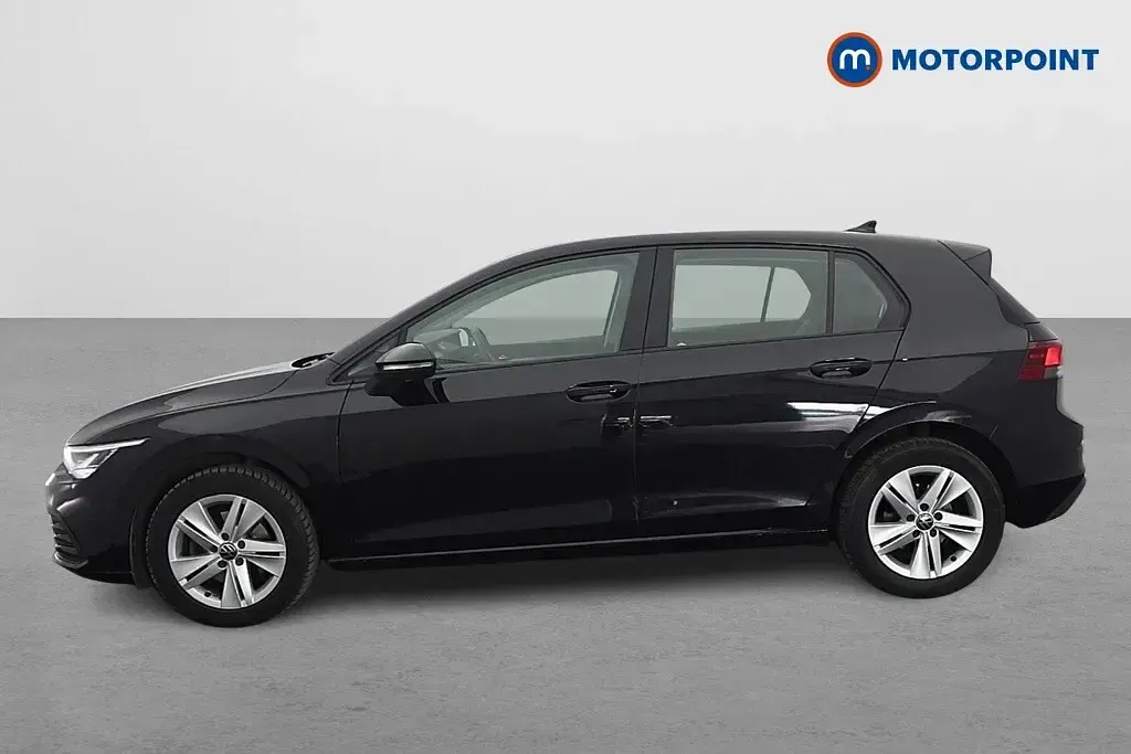 Usado VW Golf VIII Life 2022 Preto Citadino
