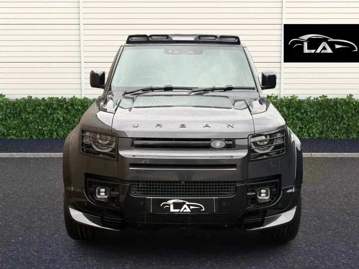 Used Land Rover Defender HSE Dynamic 2025 Grey SUV