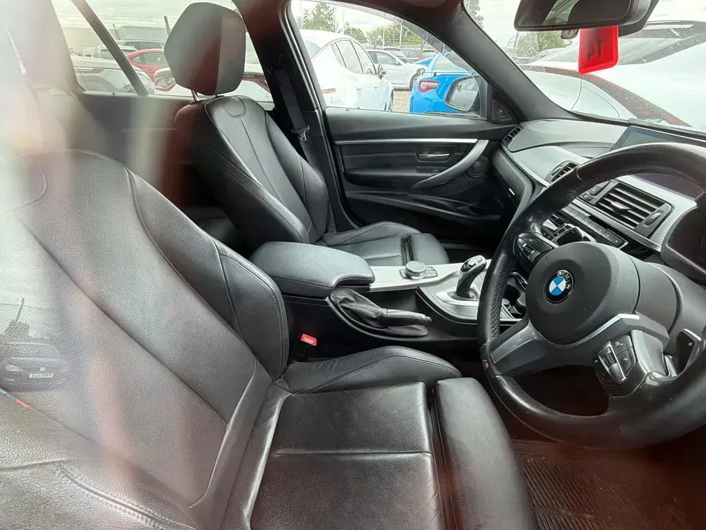 Used BMW 320 M Sport 2019 Blue Estate