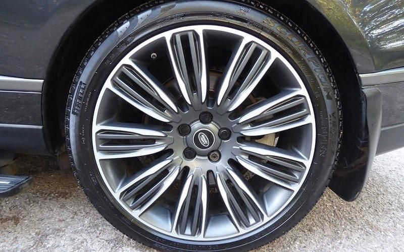 Used Land Rover Range Rover Autobiography 340 HP (250 kW) 2017 SUV