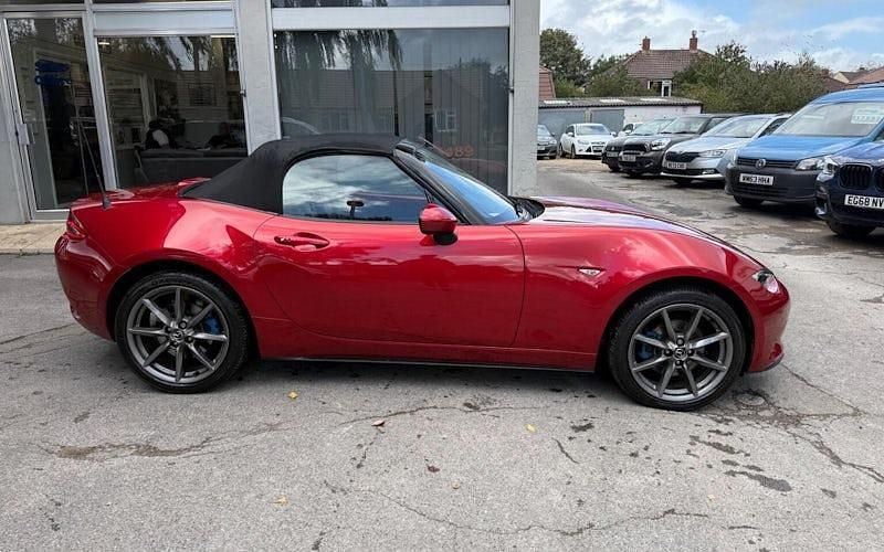 Used Mazda MX5 Inclusive 160 HP (117 kW) 2018 Cabriolet