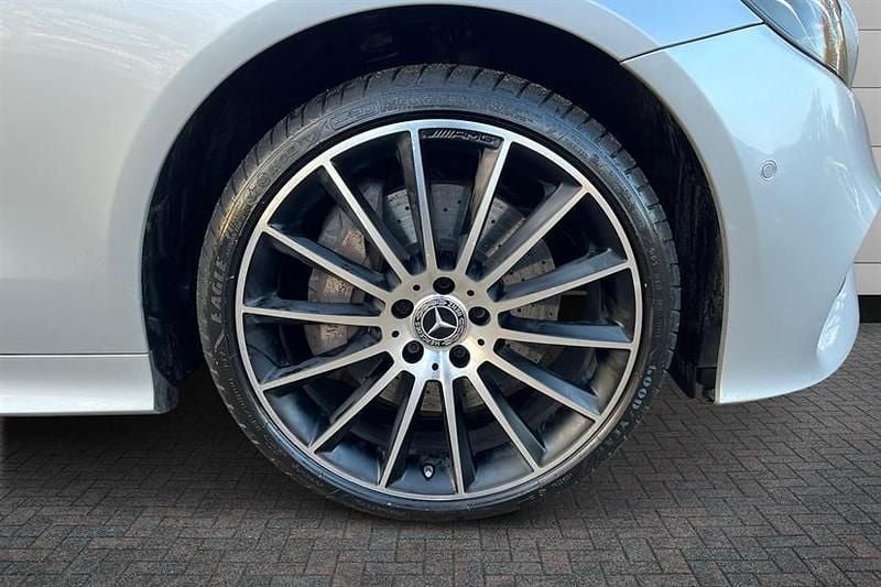 Used Mercedes E400 AMG Line Premium Plus 340 HP (250 kW) 2020 Iridium silver Coupe