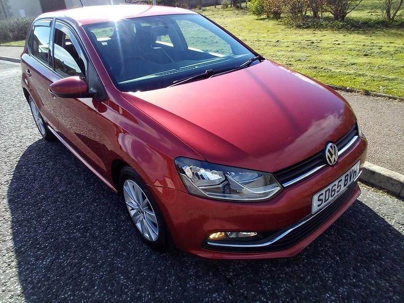 Used VW Polo SE 2015 Red Hatchback