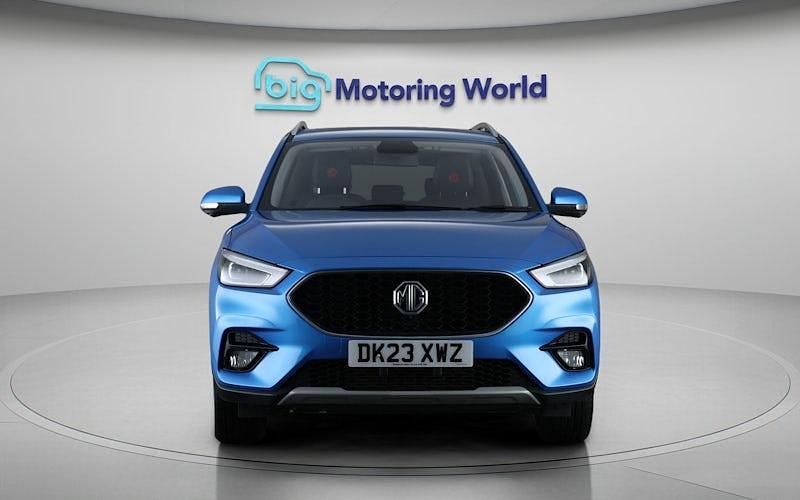 Usado MG ZS Exclusive 111 CV (81 kW) 2023 Azul SUV