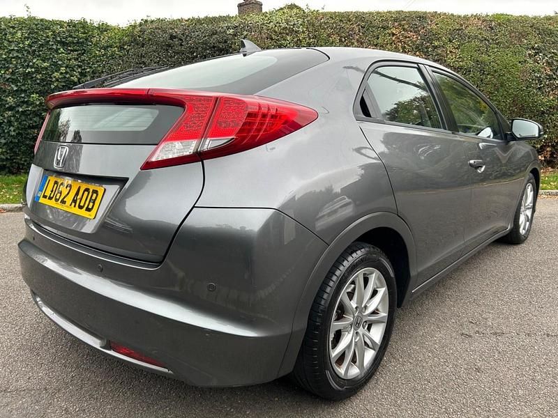 Used Honda Civic ES 2012 Grey Hatchback