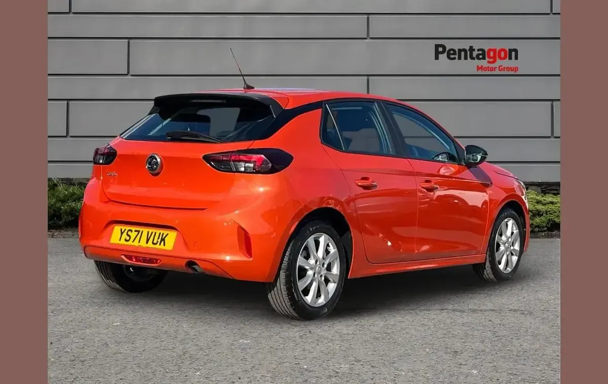 Used Vauxhall Corsa Edition 99 HP (72 kW) 2021 Orange Hatchback