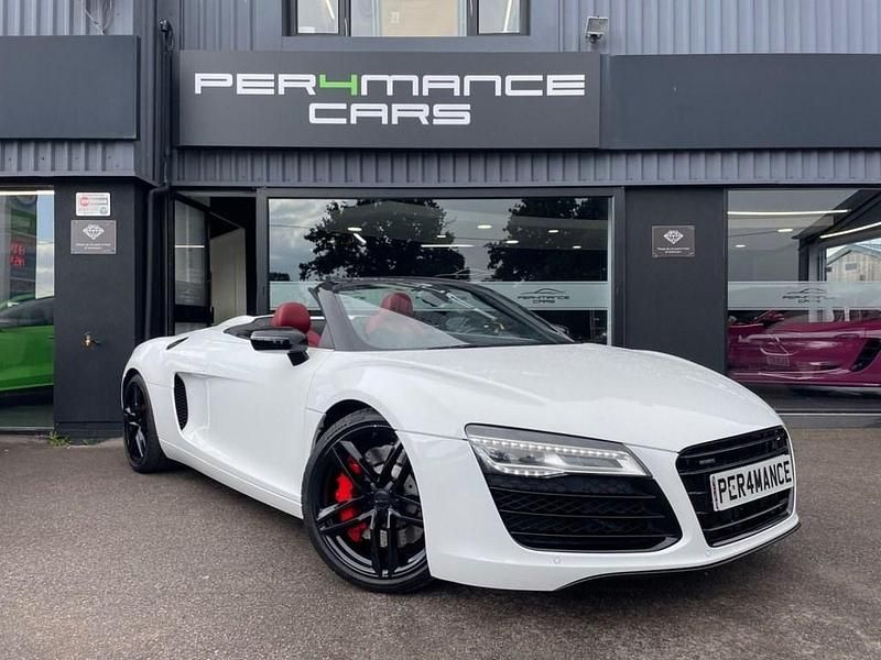 White Used 2015 Audi R8 Spyder Design Cabriolet | £45,990 - Image 1/4