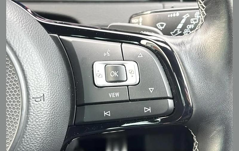 Second-hand VW Golf VIII R 296 CP (217 kW) 2020 Alb Break