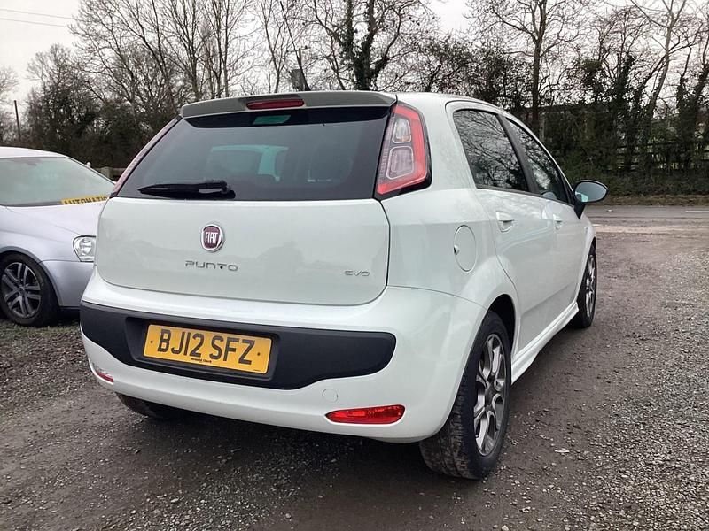 Used Fiat Punto Evo 2012 White Hatchback