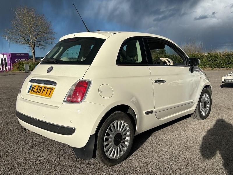 Used Fiat 500 Lounge 69 HP (50 kW) 2009 White Cabriolet