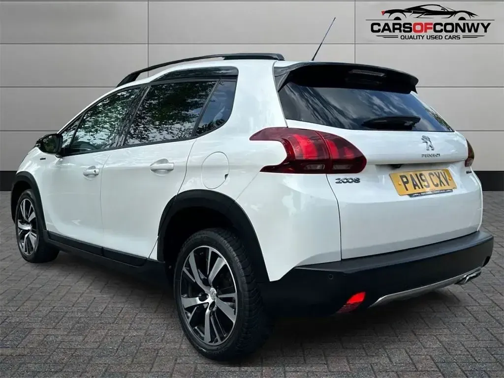 Used Peugeot 2008 GT-line 120 HP (88 kW) 2019 White SUV